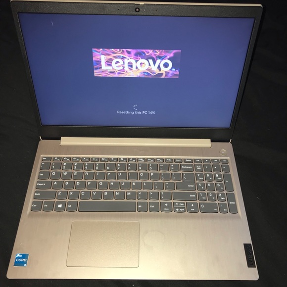 2022 Lenovo laptop windows 11 brand new